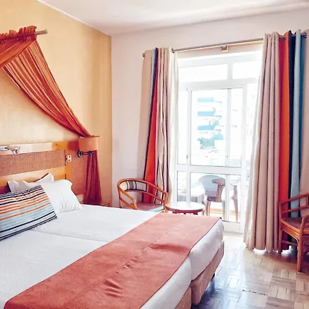 Do Cerro Szálloda 4*