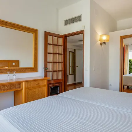 ホテル Do Cerro 4*