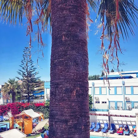 Do Cerro فندق البوفيرا