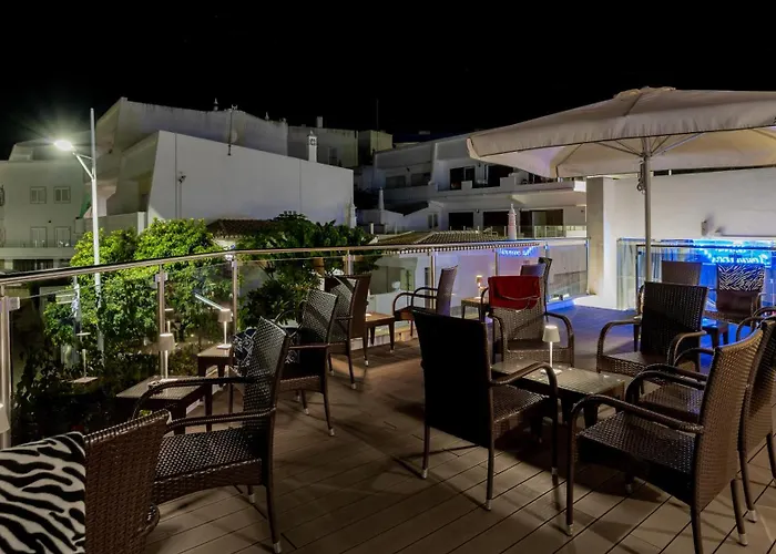 Do Cerro ホテル 4*