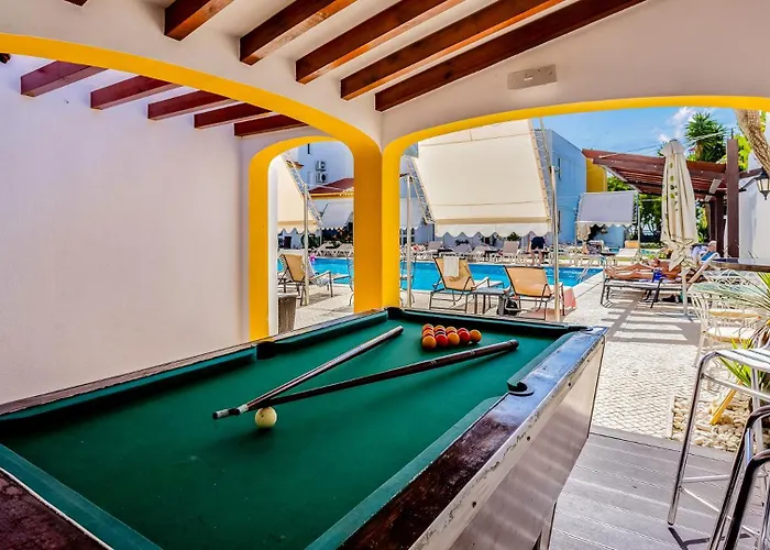 Do Cerro アルブフェイラ