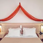 Do Cerro 호텔 4*