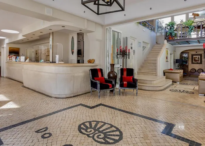 Do Cerro 4* البوفيرا