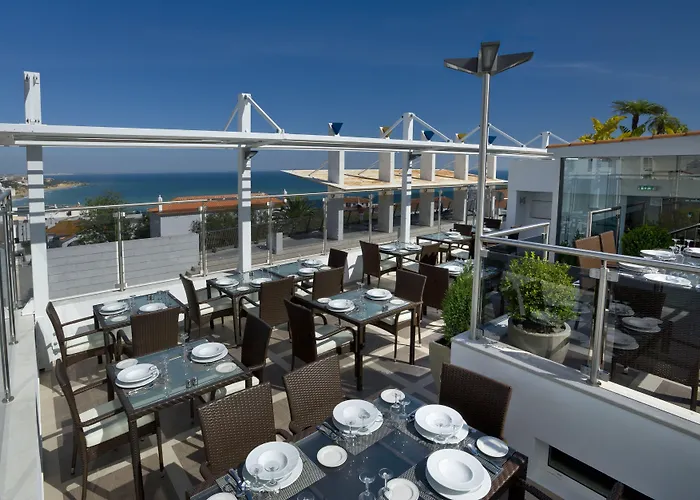 Do Cerro 阿尔布费拉